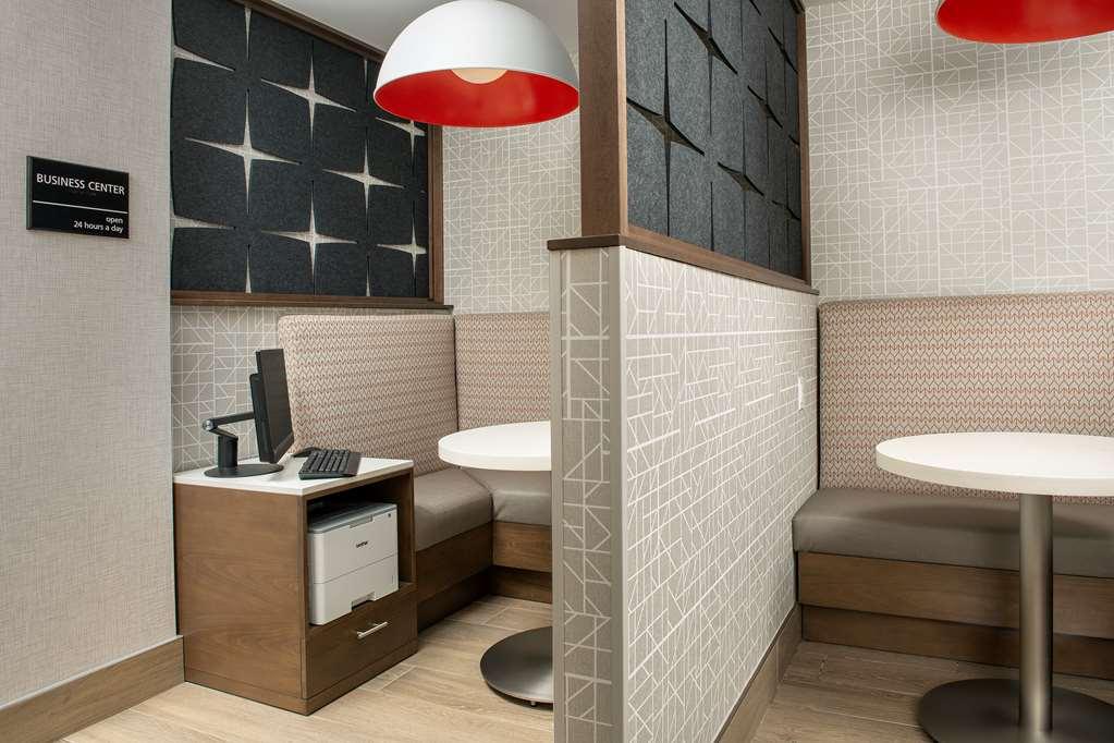Hampton Inn Warroad 시설 사진