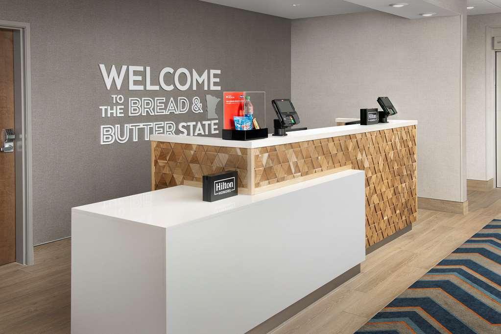 Hampton Inn Warroad 외부 사진